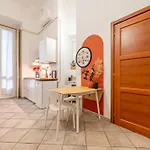 Saluzzo 56 Apartment - Porta Nuova - Metro Marconi